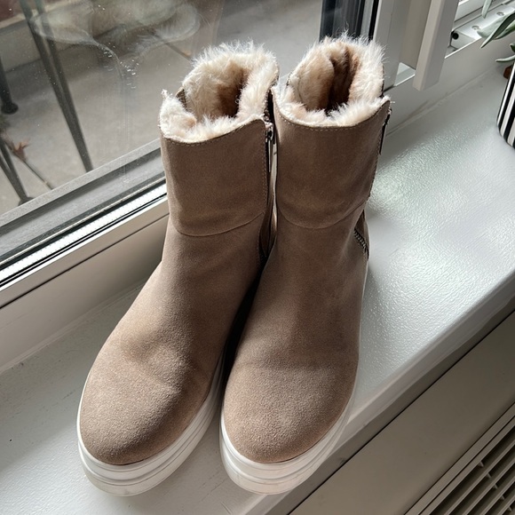 J Slides - Picture 1 of 6